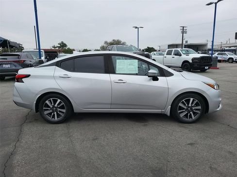 Used 2020 Nissan Versa SV FWD image 26