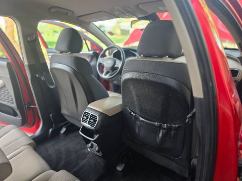 Used 2020 Hyundai Santa Fe SEL FWD image 27