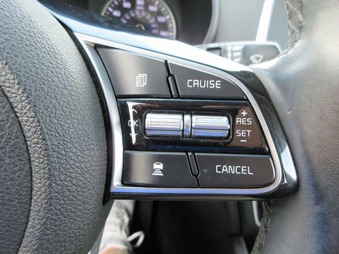 Used 2019 Kia Optima EX w/ EX Premium Package FWD image 27