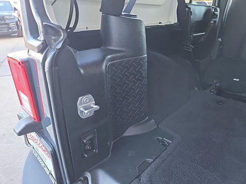 Used 2017 Jeep Wrangler Unlimited Sport w/ Quick Order Package 24S image 82