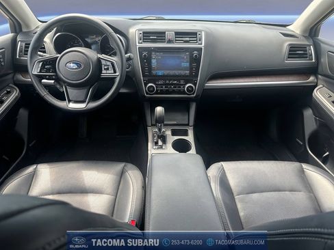 Used 2018 Subaru Outback 2.5i Limited AWD/4WD image 12
