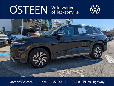 Certified 2025 Volkswagen Tiguan S image 1