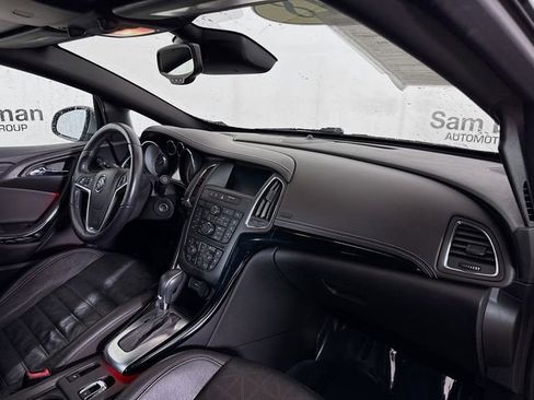 Used 2018 Buick Cascada Premium image 30