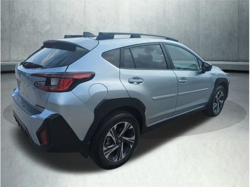 Used 2026 Subaru Crosstrek 2.5i Premium AWD/4WD image 7