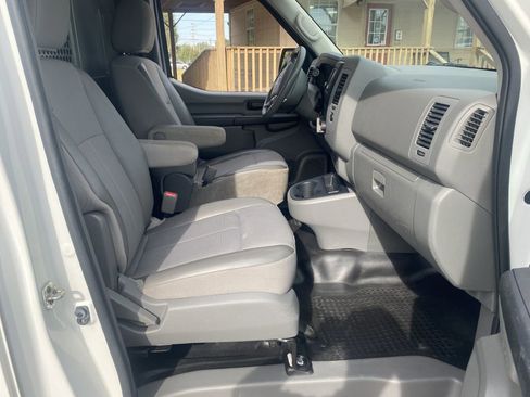 Used 2020 Nissan NV 1500 SV w/ Navigation Package image 12