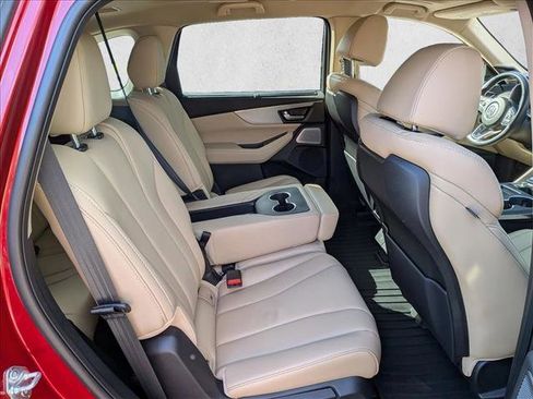 Certified 2025 Acura MDX FWD w/ Technology Package image 18