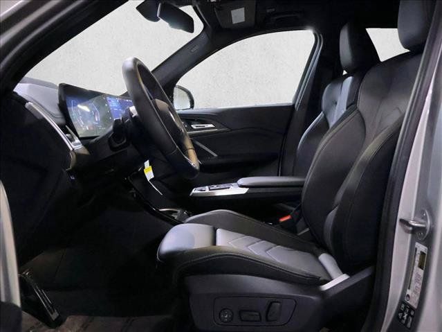 New 2027 BMW X1 xDrive28i w/ Technology Package AWD/4WD image 4