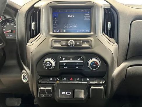 Used 2024 Chevrolet Silverado 2500 Custom w/ Custom Value Package image 43