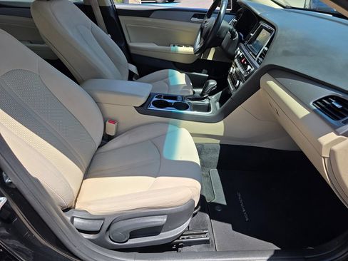 Used 2018 Hyundai Sonata SEL FWD image 15