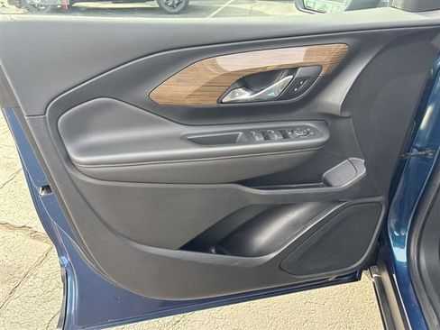 Certified 2020 GMC Terrain SLE w/ Driver Convenience Package image 22