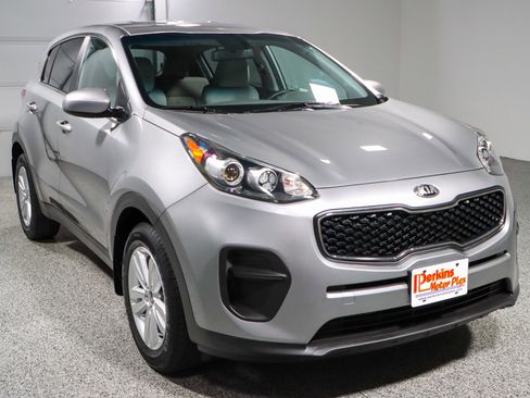 Used 2019 Kia Sportage LX image 5