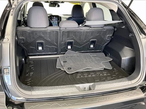 Used 2024 Subaru Crosstrek 2.0i Premium image 28