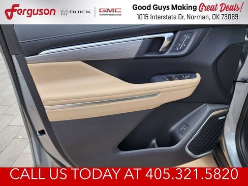 New 2026 Buick Enclave Preferred w/ Power Package FWD image 13