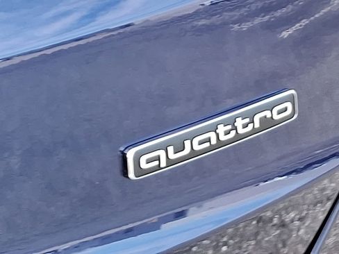 Used 2025 Audi Q3 2.0T Premium w/ Convenience Package image 12