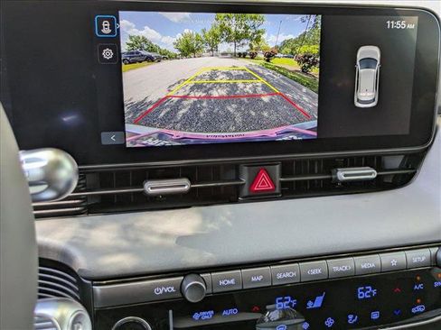 New 2025 Hyundai Ioniq 5 SE image 14