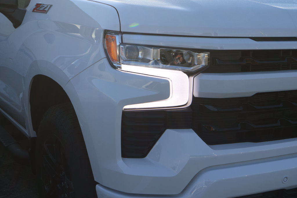 New 2026 Chevrolet Silverado 1500 RST w/ RST All Star Premium Package AWD/4WD image 3
