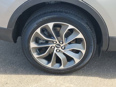 Certified 2023 Lincoln Nautilus Reserve w/ Luxury Package image 7