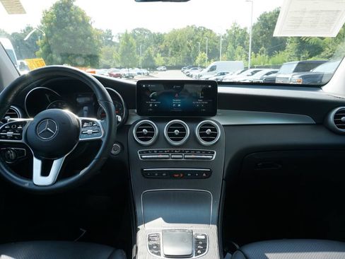Certified 2021 Mercedes-Benz GLC 300 image 19