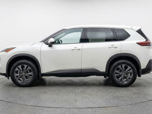 Used 2025 Nissan Rogue SV AWD/4WD image 5