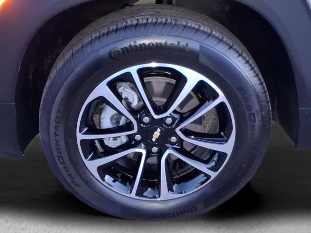 Used 2025 Chevrolet TrailBlazer LT w/ Convenience Package AWD/4WD image 10