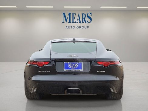Used 2020 Jaguar F-TYPE Coupe image 4