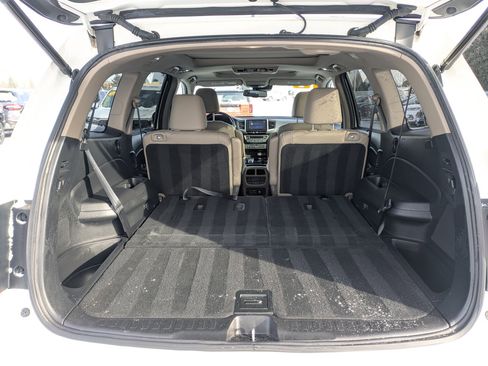 Used 2016 Honda Pilot Elite image 34