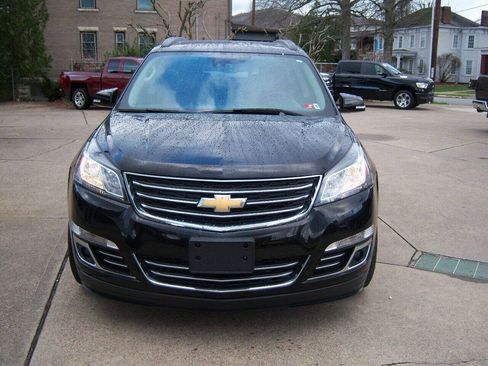 Used 2017 Chevrolet Traverse Premier AWD/4WD image 2