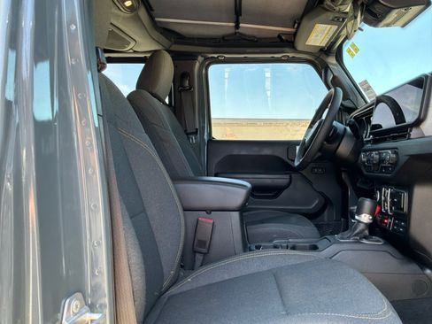 Used 2025 Jeep Wrangler Unlimited Sport S 4xe AWD/4WD image 19