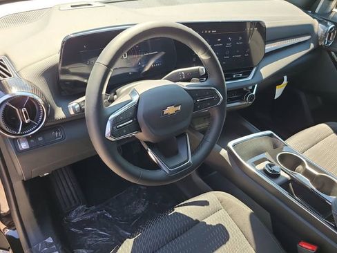 New 2026 Chevrolet Equinox LT w/ Safety and Technology Package image 31