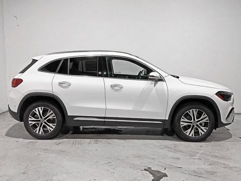 Used 2026 Mercedes-Benz GLA 250 4MATIC image 7
