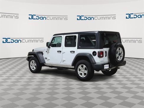 Used 2023 Jeep Wrangler Sport S image 8