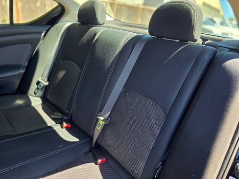 Used 2015 Nissan Versa SV FWD image 45