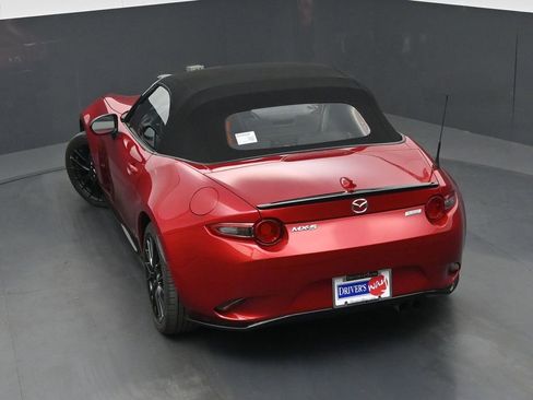 Used 2016 MAZDA MX-5 Miata Club w/ Brembo/BBS Package image 29