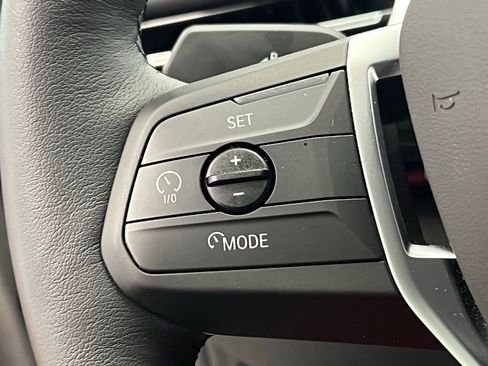 Used 2025 BMW X1 xDrive28i image 18