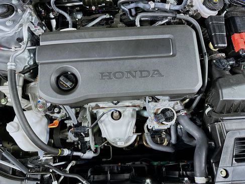 Used 2025 Honda Civic Sport image 31