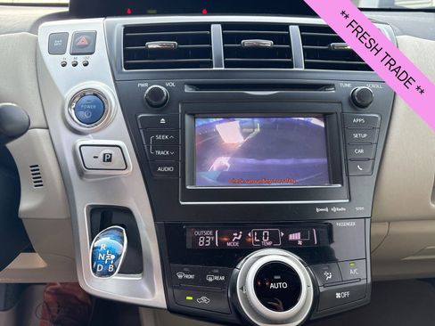 Used 2013 Toyota Prius V Five FWD image 13