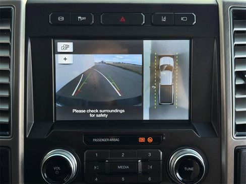 Used 2019 Ford F350 Limited image 20