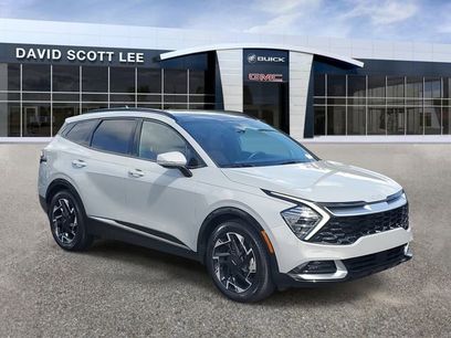 Used 2025 Kia Sportage SX