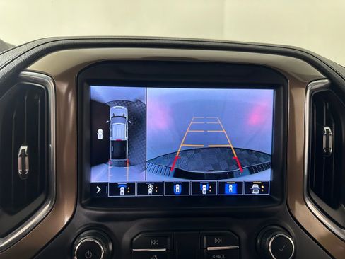 Used 2020 Chevrolet Silverado 3500 High Country w/ Z71 Off-Road Package image 34