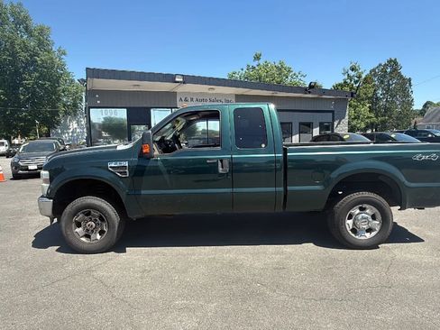 Used 2010 Ford F250 Lariat AWD/4WD image 4