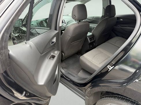 Used 2020 Chevrolet Equinox LT FWD image 30
