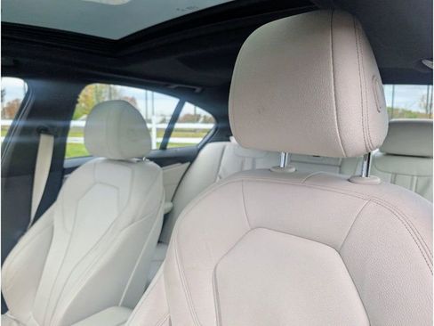 Used 2022 BMW 530i xDrive w/ M Sport Package image 16