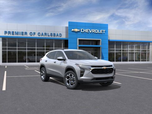New 2026 Chevrolet Trax LT w/ Driver Confidence Package FWD image 1
