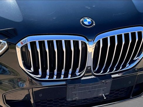 Used 2019 BMW X5 xDrive40i w/ M Sport Package AWD/4WD image 30