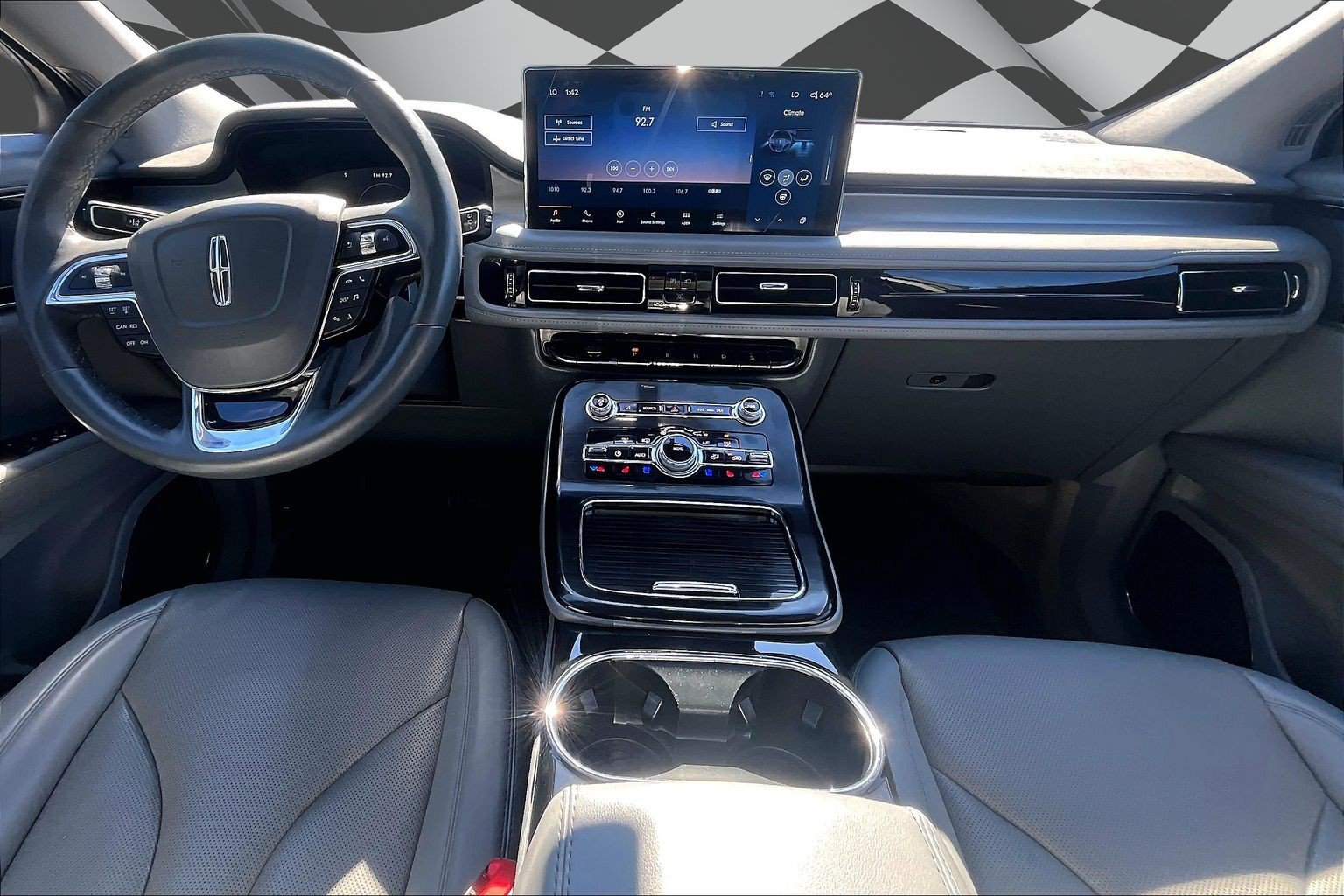 Used 2021 Lincoln Nautilus Reserve AWD/4WD image 18