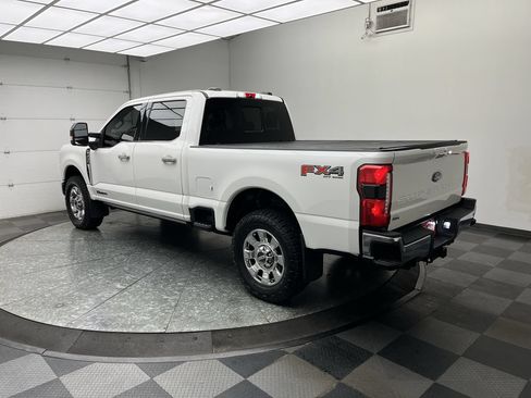 Certified 2023 Ford F250 Lariat w/ Lariat Ultimate Package AWD/4WD image 2