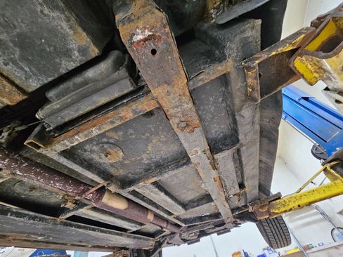 Used 2010 Honda Element EX image 34