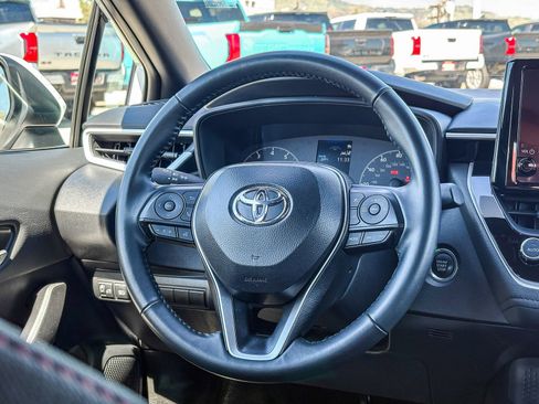 Certified 2025 Toyota Corolla SE w/ Convenience Package image 15