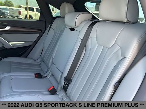 Used 2022 Audi Q5 2.0T Premium Plus AWD/4WD image 18