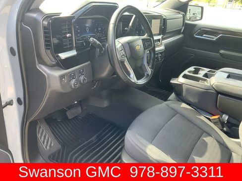 Certified 2024 Chevrolet Silverado 1500 LT AWD/4WD image 11